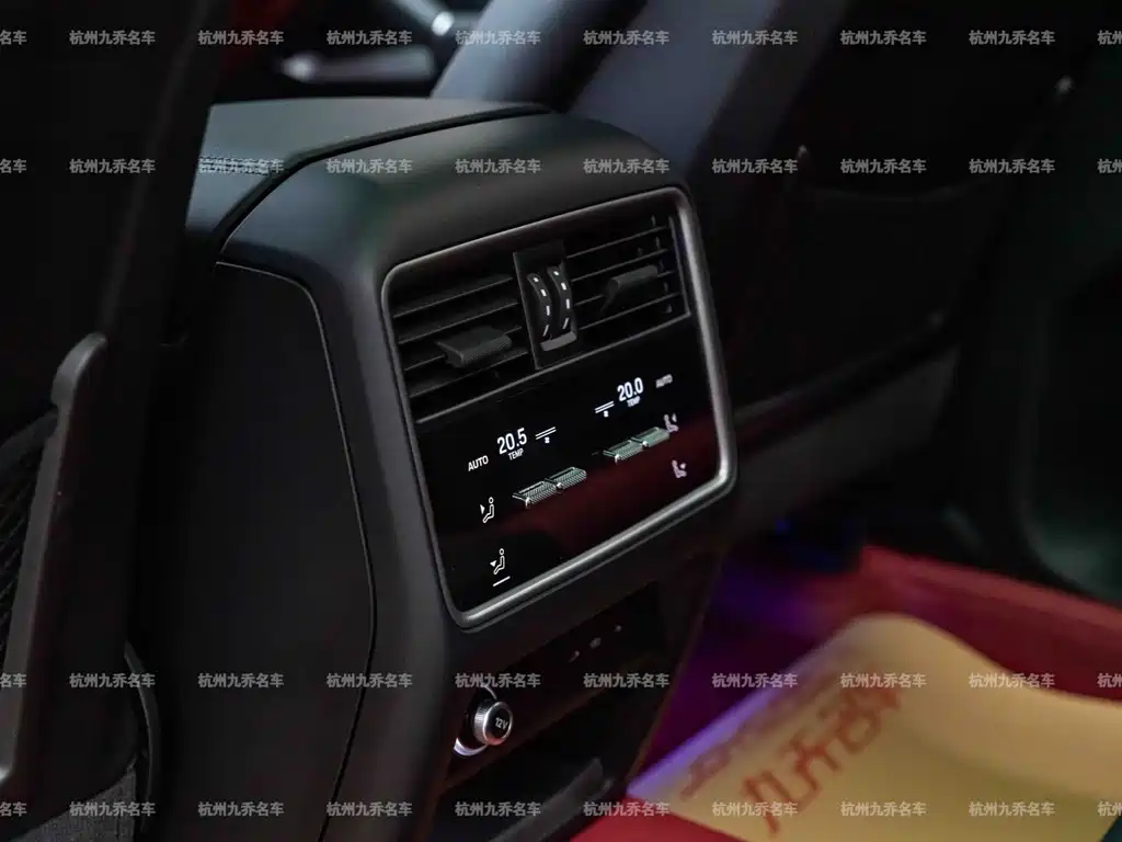Porsche Cayenne 2025 — фото 23