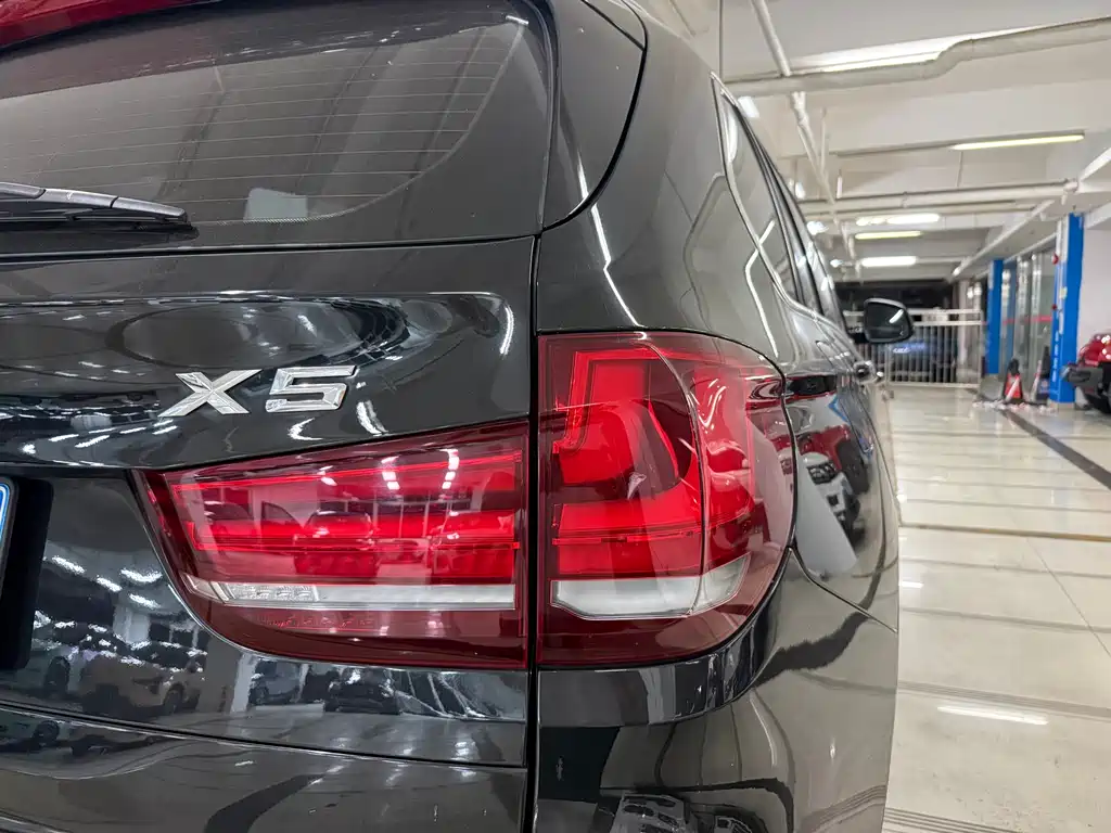 BMW X5 2014 — фото 18