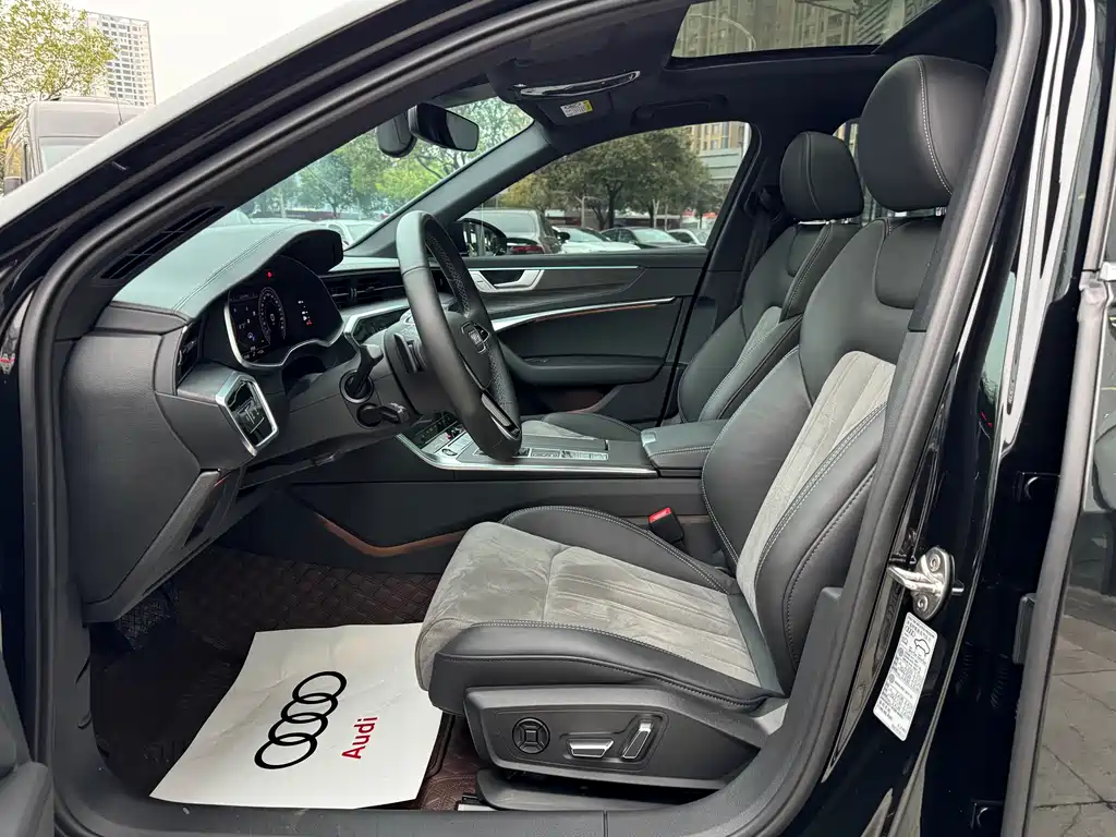 Audi A6L 2024 — фото 15