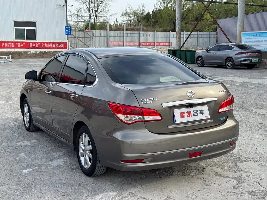 Nissan Sylphy 2012