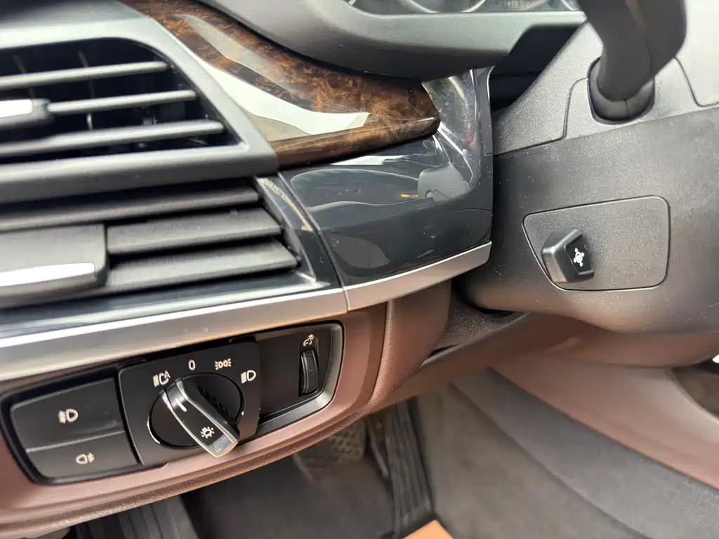 BMW X5 2016 — фото 18