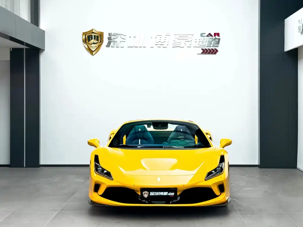 Ferrari F8 2022 — фото 2
