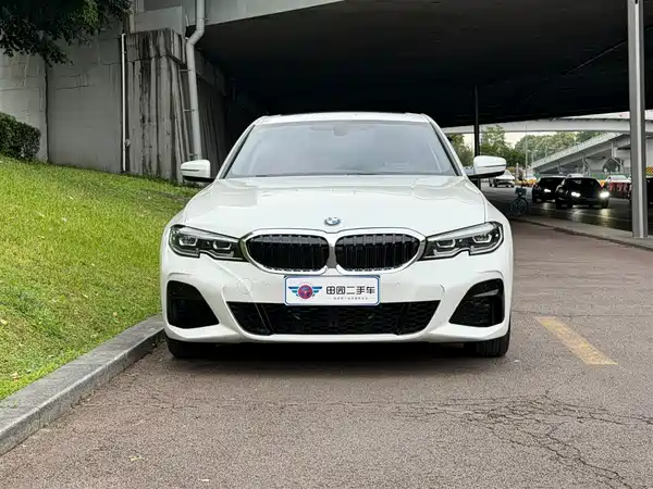 BMW 3 Series 2022
