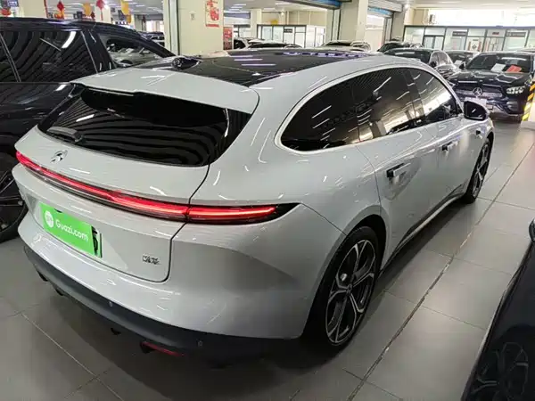 NIO ET5T 2025