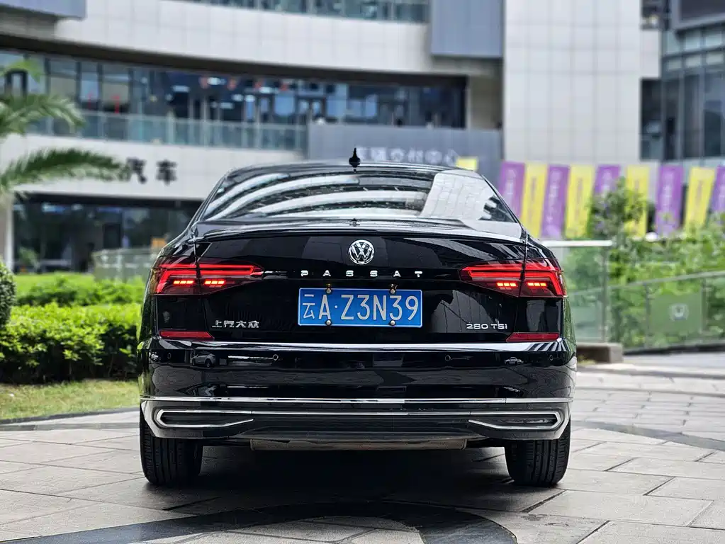 Volkswagen Passat 2020 — фото 12