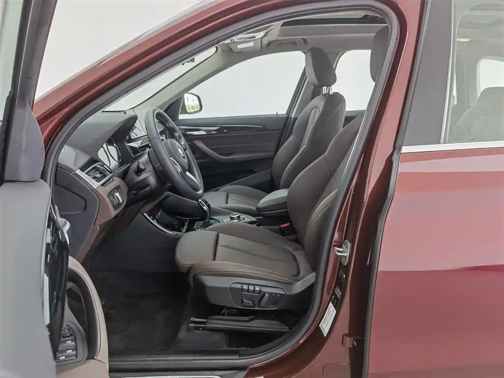 BMW X1 2020 — фото 10