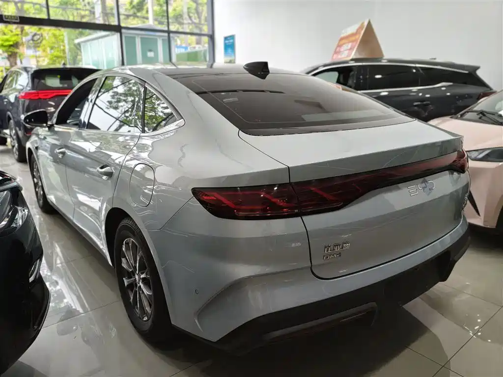BYD Qin L 2025 — фото 5