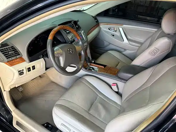 Toyota Camry 2011