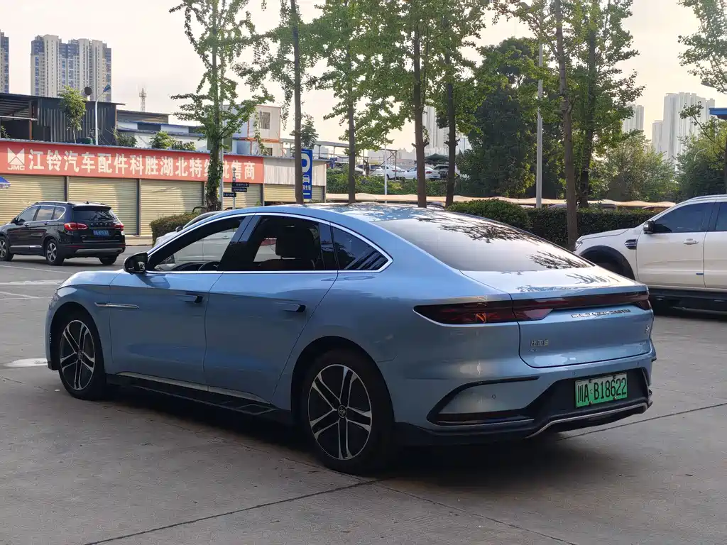 BYD Han 2023 — фото 16