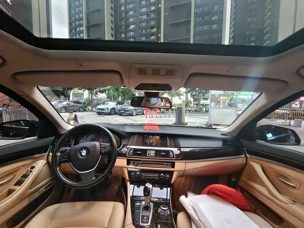 BMW 5 Series 2017