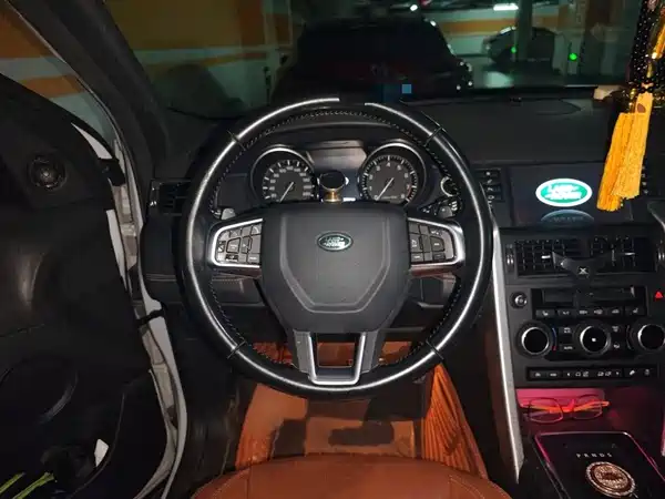 Land Rover Discovery Sport 2016