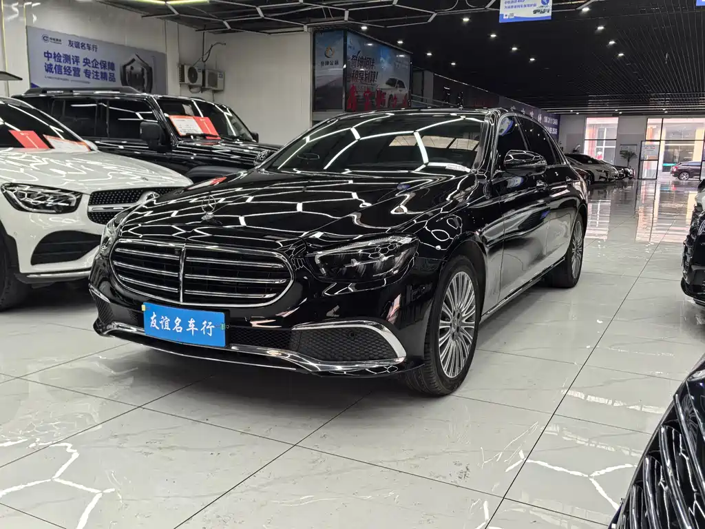 Mercedes-Benz E-Class 2023 — фото 1
