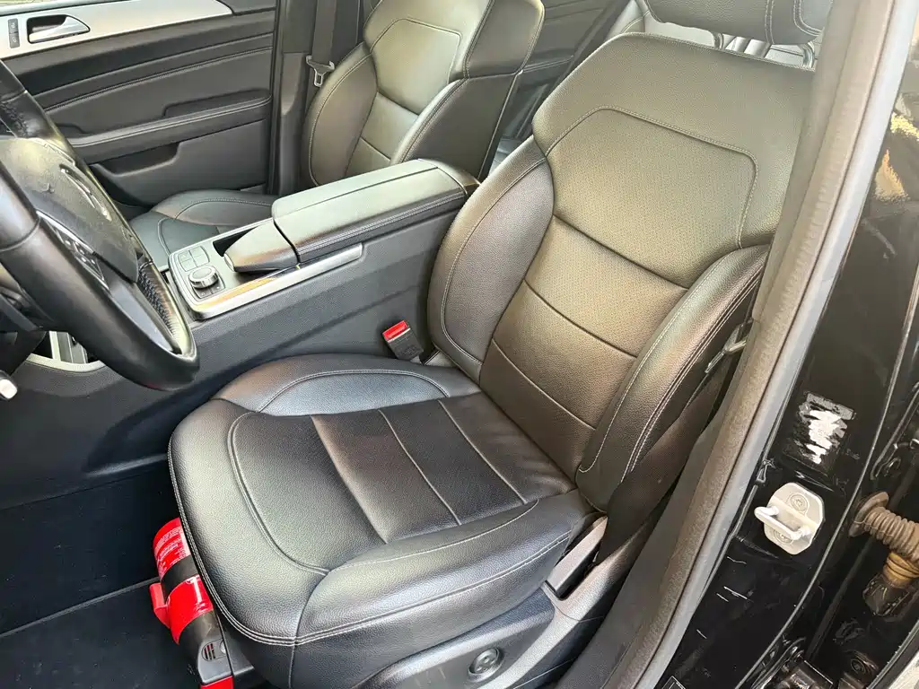 Mercedes-Benz M-Class 2013 — фото 10