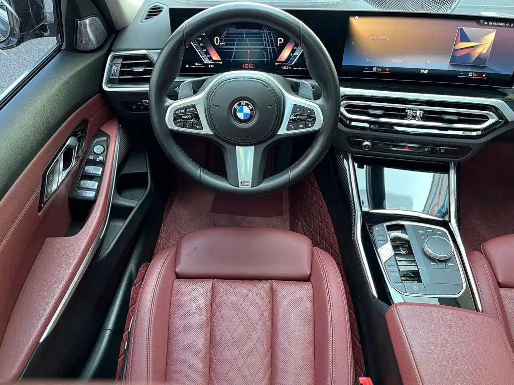BMW 3 Series 2023 — фото 11