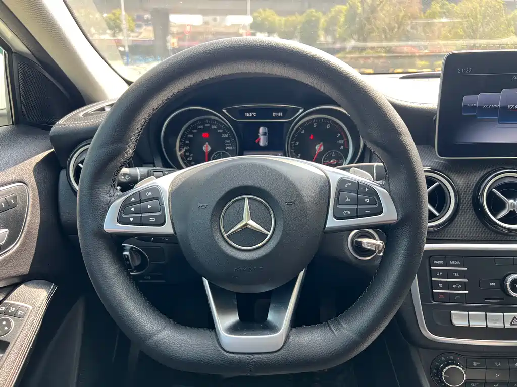 Mercedes-Benz GLA 2019 — фото 16