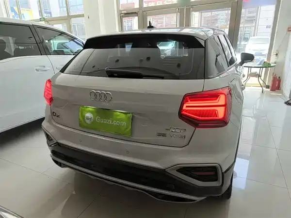 Audi Q2L 2022