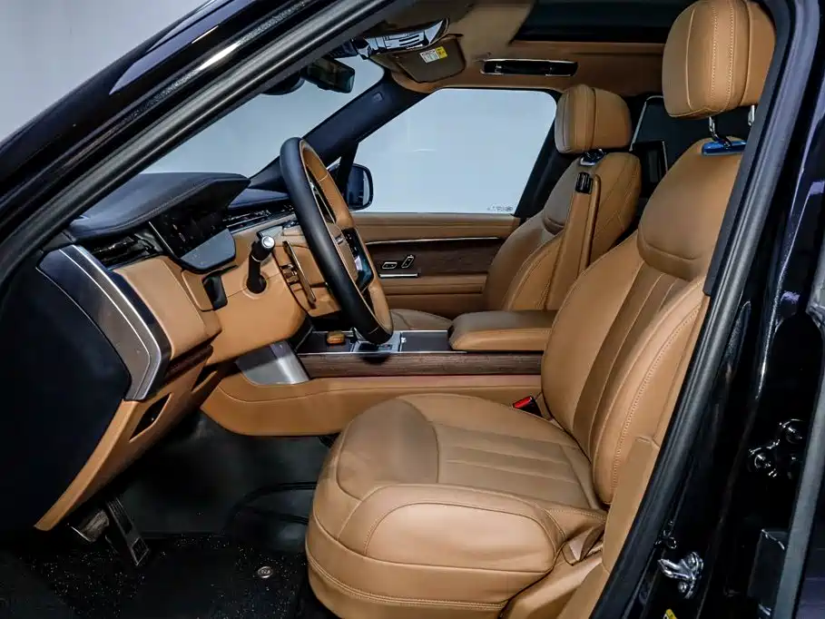 Land Rover Range Rover 2025 — фото 10