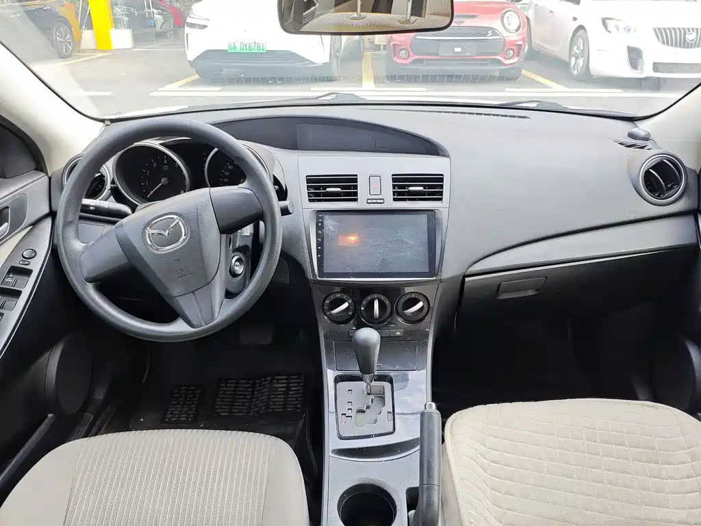 Mazda 3 Xingcheng 2016
