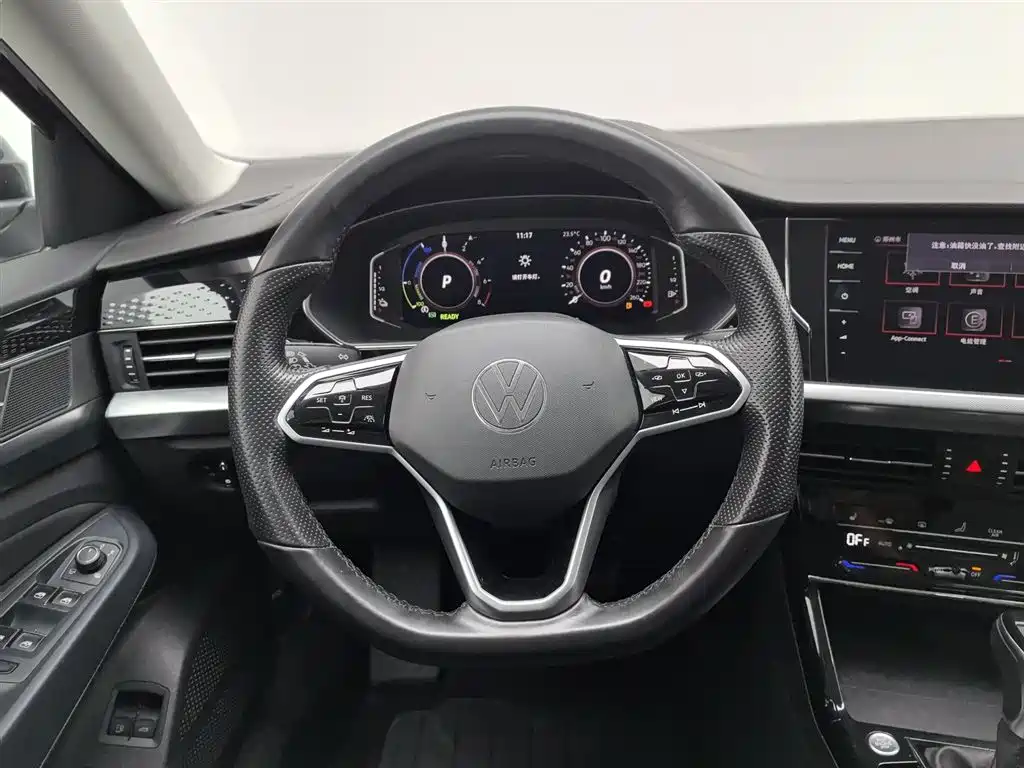 Volkswagen Passat PHEV 2022 — фото 11