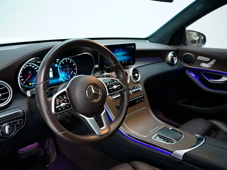 Mercedes-Benz GLC 2022 — фото 12