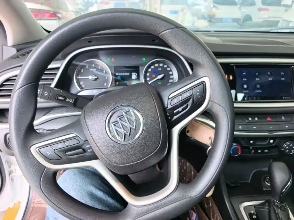 Buick Excelle GT 2023 — фото 11