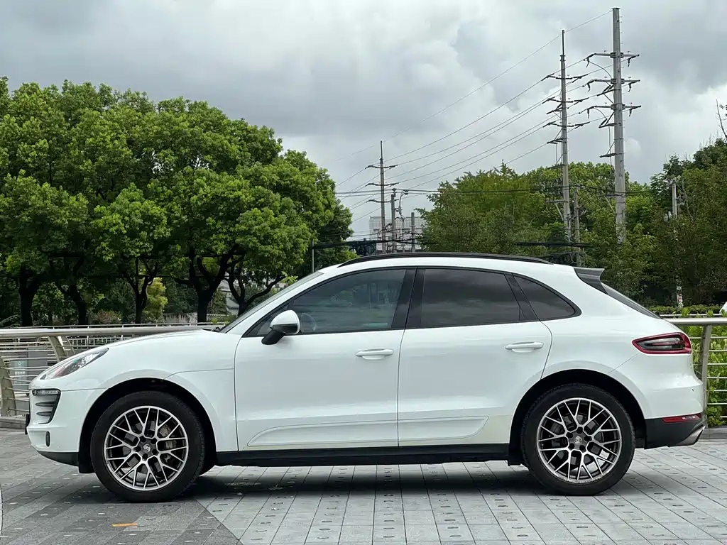 Porsche Macan 2016 — фото 7
