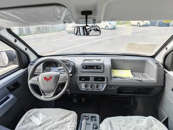 Wuling Yangguang 2026
