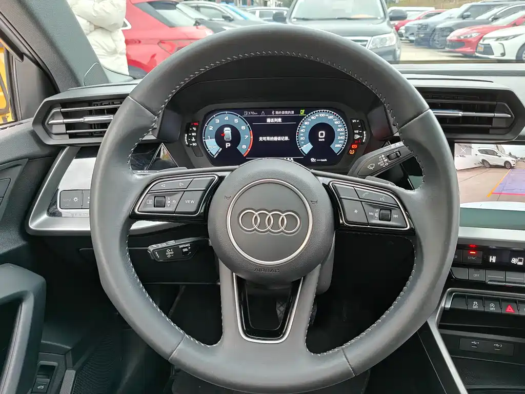 Audi A3 2022 — фото 13
