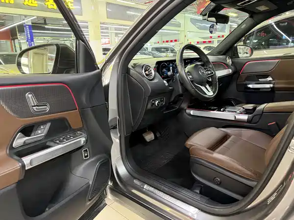 Mercedes-Benz GLB 2020