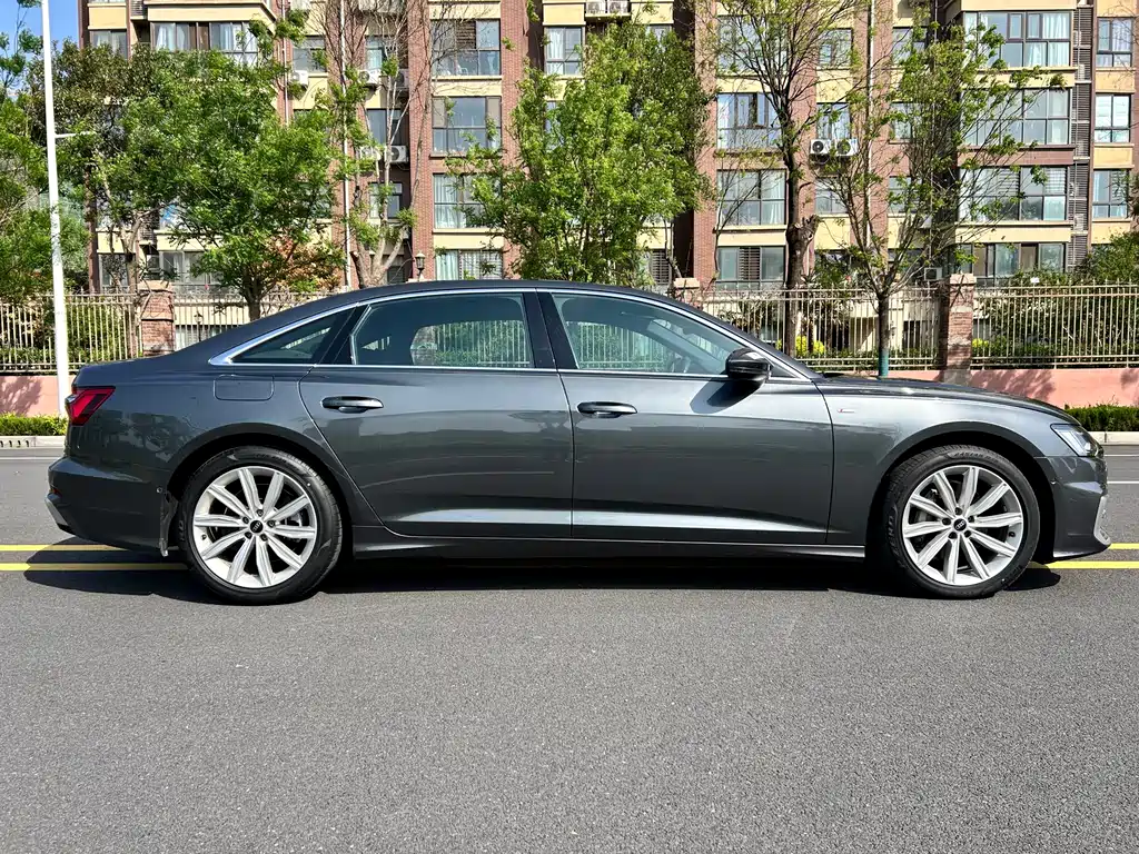 Audi A6L 2024