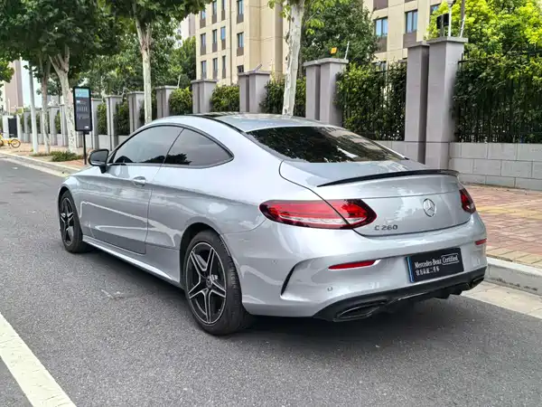 Mercedes-Benz C-Class 2022