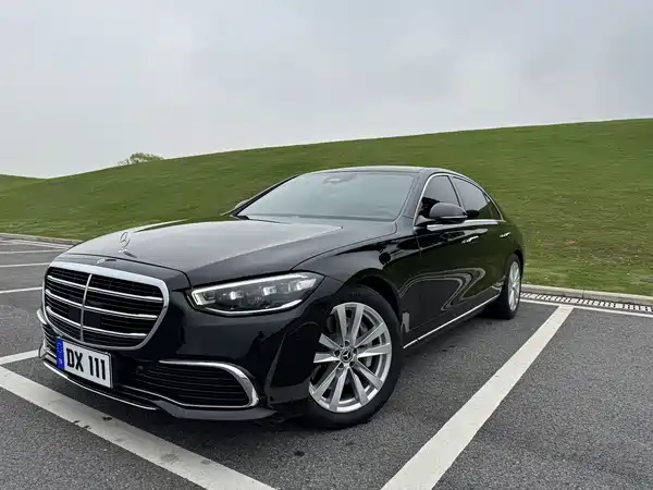 Mercedes-Benz S-Class 2022