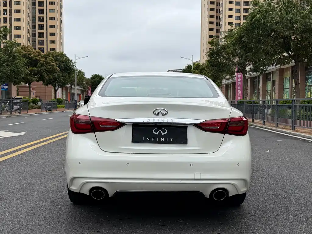 Infiniti Q50L 2018 — фото 5