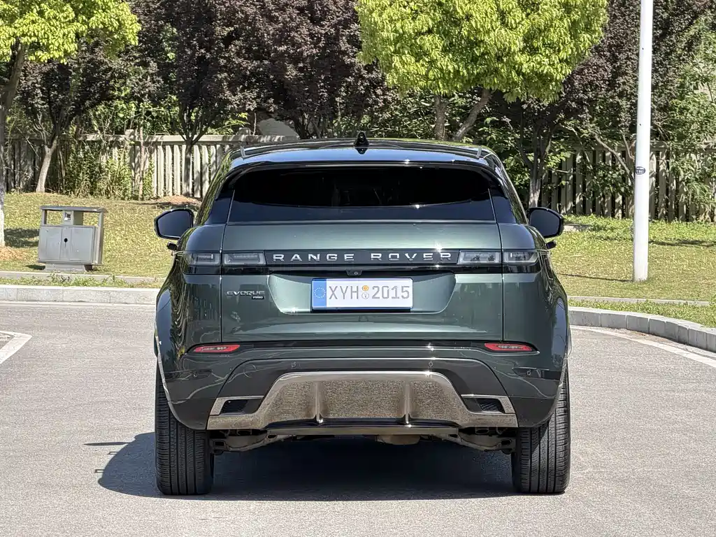 Land Rover Evoque 2022 — фото 19