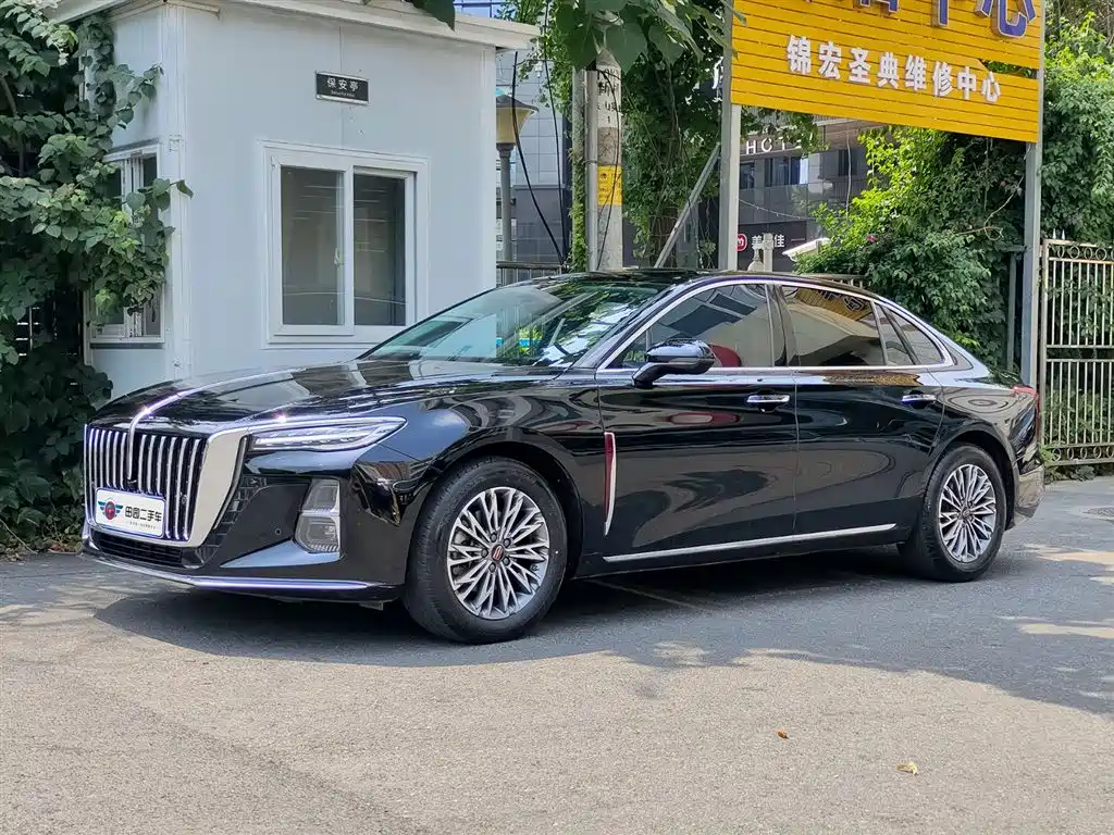 Hongqi H5 2024 — фото 1
