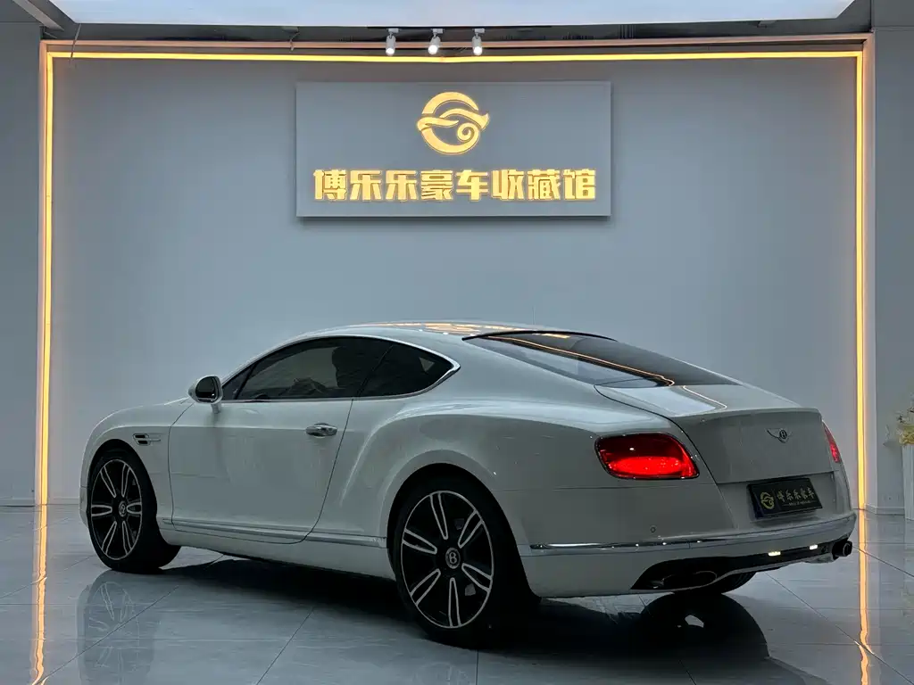 Bentley Continental 2018 — фото 2