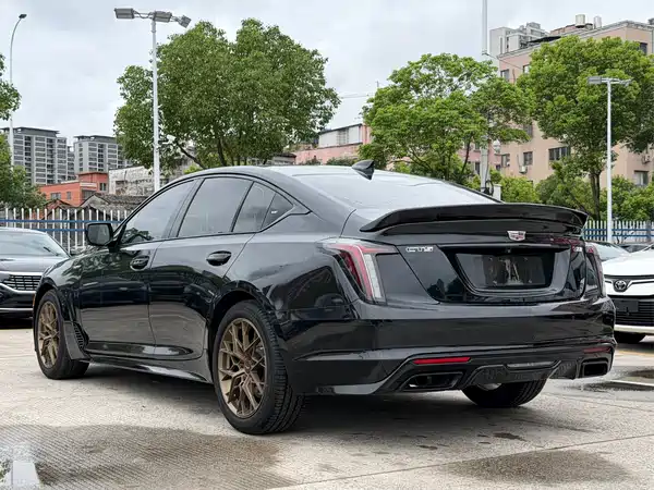 Cadillac CT5 2023