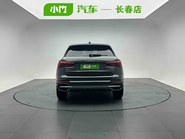 Audi Q3 2021