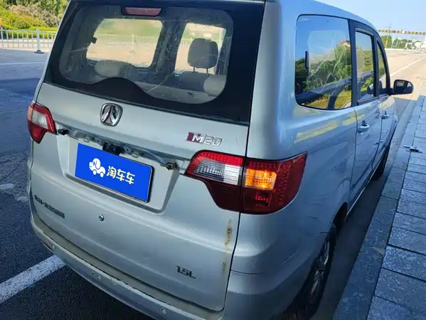 BAIC M20 2014
