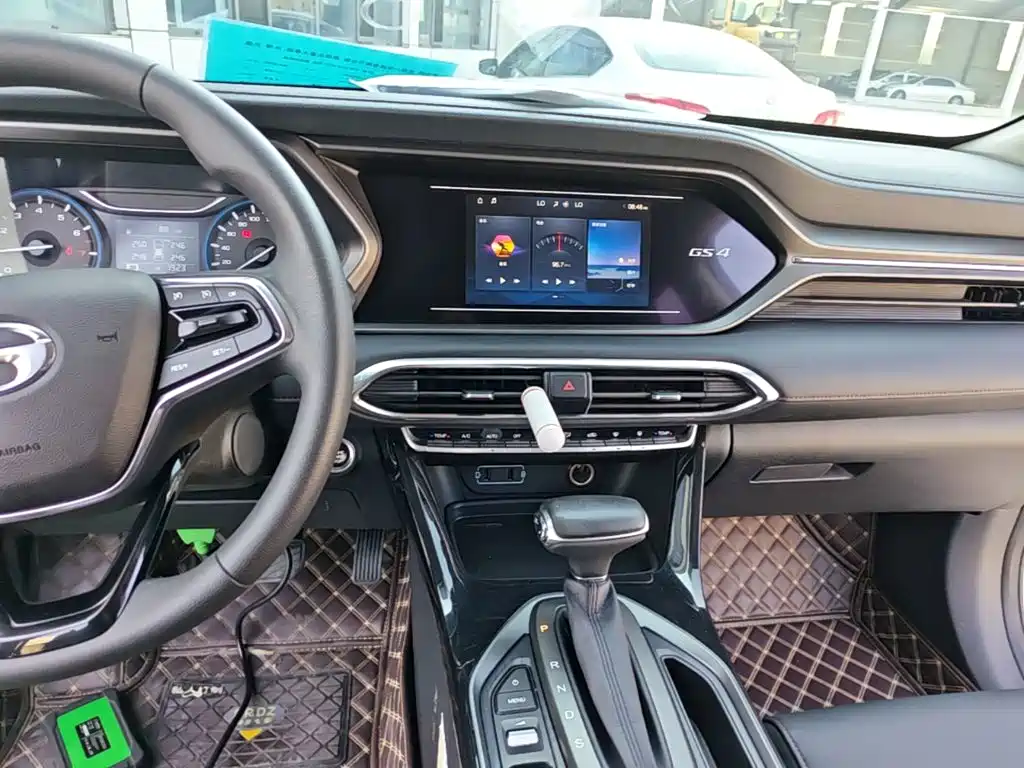 GAC Trumpchi GS4 2020 — фото 13