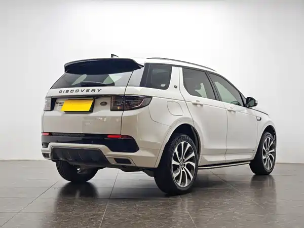 Land Rover Discovery Sport 2021