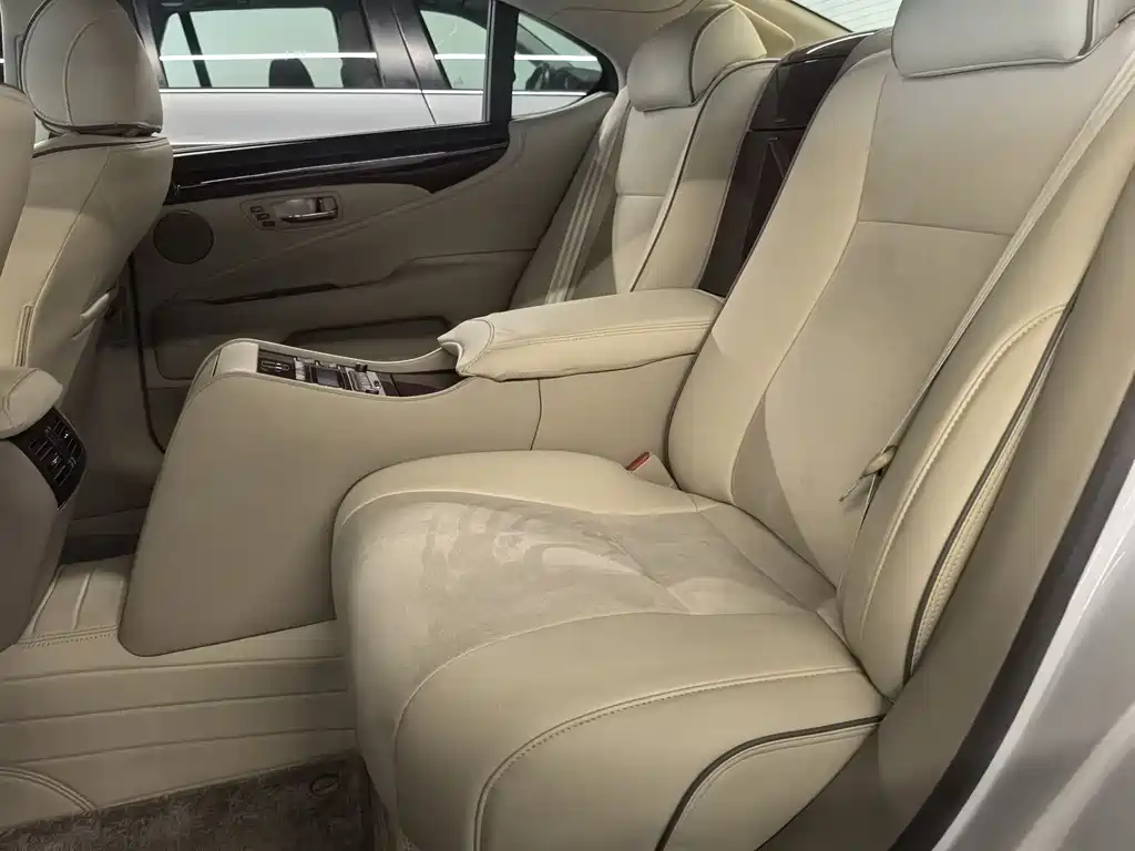 Lexus LS 2007 — фото 10
