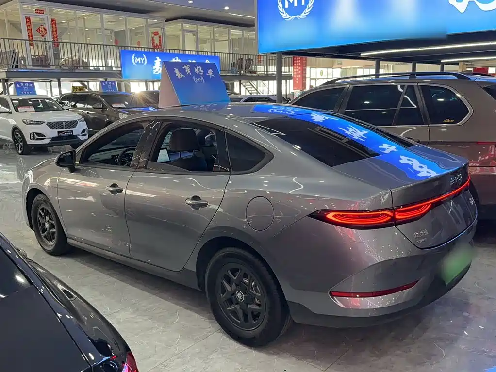 BYD Qin PLUS 2025 — фото 10