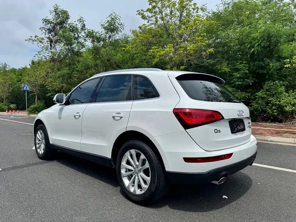 Audi Q5 2015 — фото 10