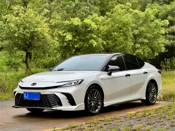 Toyota Camry 2025