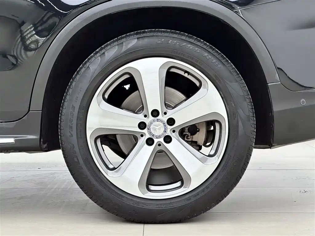 Mercedes-Benz GLC 2016 — фото 17