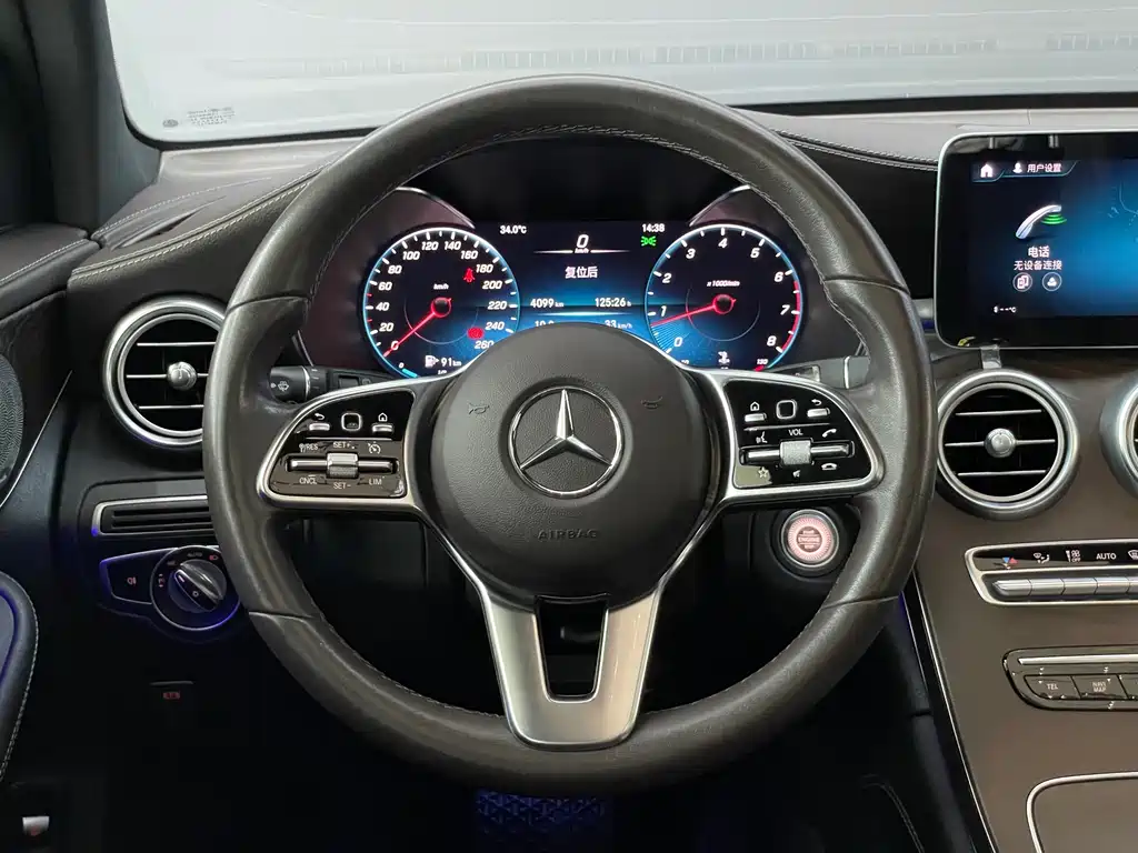 Mercedes-Benz GLC 2019 — фото 14