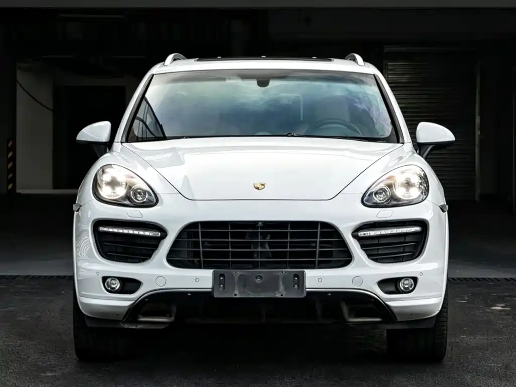 Porsche Cayenne 2014 — фото 2