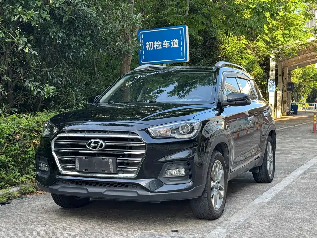 Hyundai ix35 2019 — фото 1