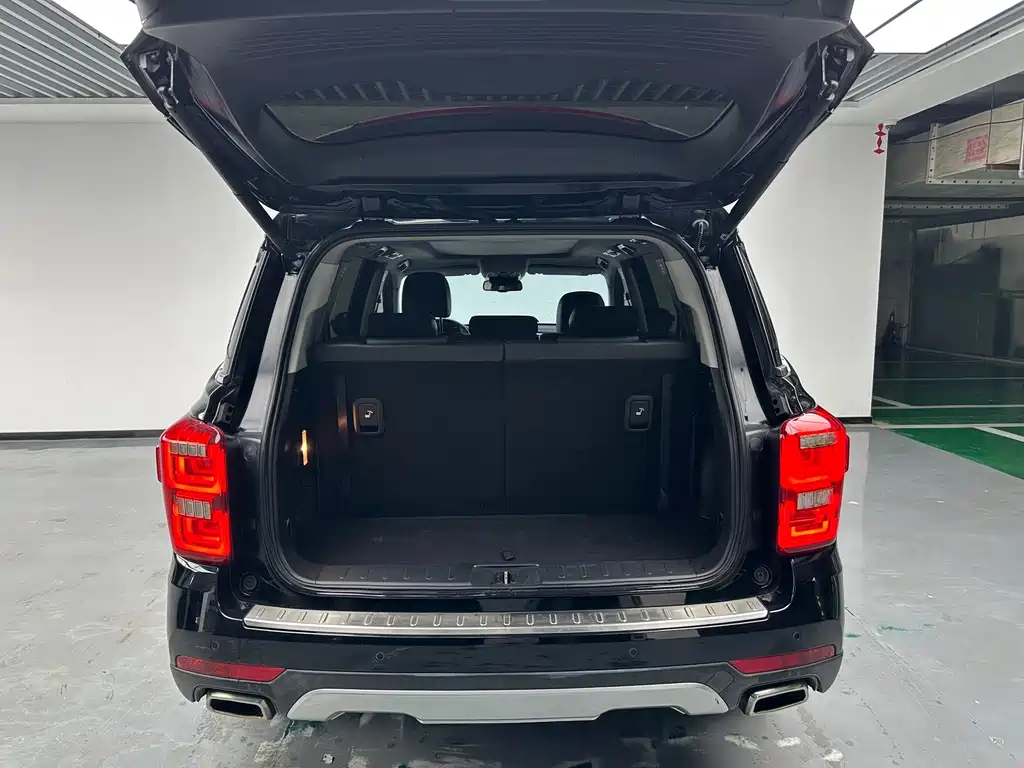 GAC Trumpchi GS8 2017 — фото 16